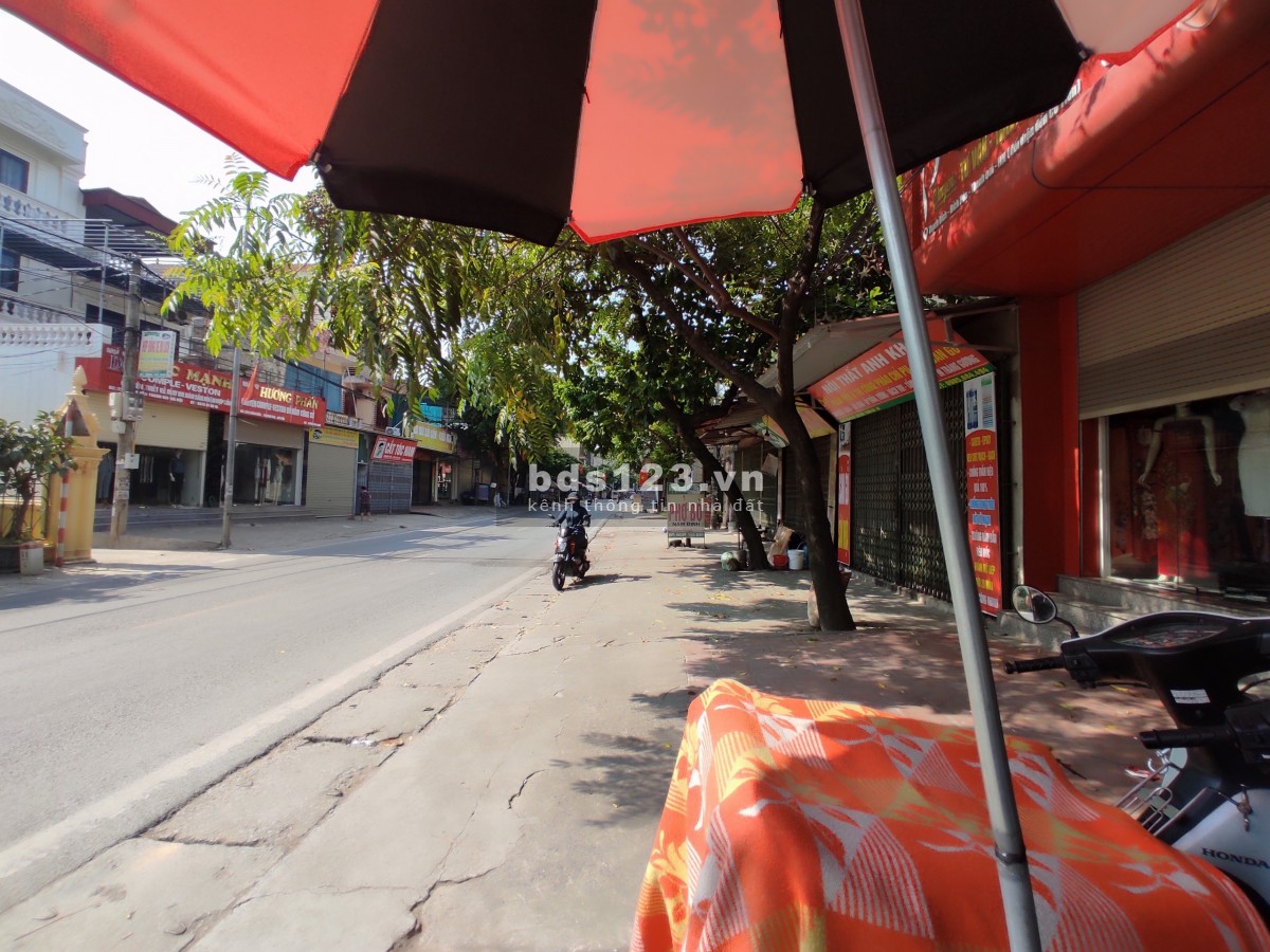 Cho thuê nhà mặt đường Quốc lộ 21B cách chợ đầu mối 300m vành đai 4 - 700m, 2 mặt tiền tại Thanh Oai