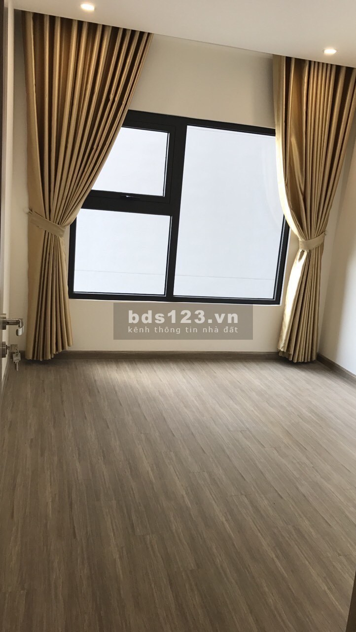 Cho thuê căn hộ 2PN1WC, bếp full rèm, giá 7 triệu/tháng tại Vinhomes Grand Park Q9