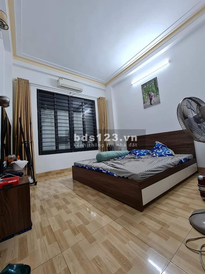 Bán nhà Xã Đàn 2, Đống Đa, 45m2 x 4 tầng, lô góc, ngõ rộng, chỉ 3.9 tỷ LH 0333649396