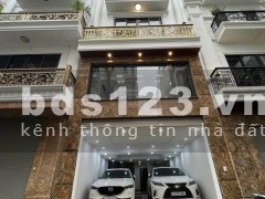 CCMN Nguyễn Ngọc Vũ, dòng tiền khủng 1,8 tỷ/năm. Giá chỉ 17,9 tỷ, ngõ nông, gần phố.