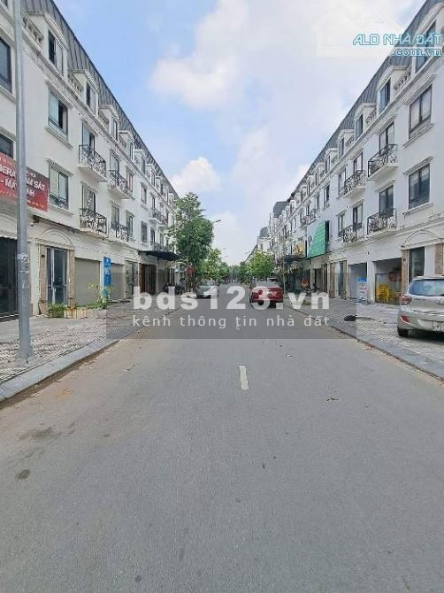 BÁN GẤP NHÀ SHOPHOUS LACASTA VĂN PHÚ HÀ ĐÔNG KINH DOANH SIÊU ĐỈNH, DT 73M2 X 4 TẦNG, GIÁ 16,5 TỶ