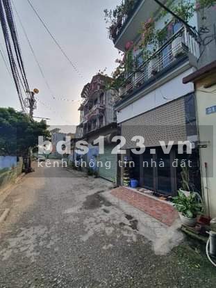 Bán đất Phúc Lợi gần 60m, mặt tiền 6.6m, giá 3.2 tỷ đầu tư xây 2 căn nhà 5 tầng bán lãi TO