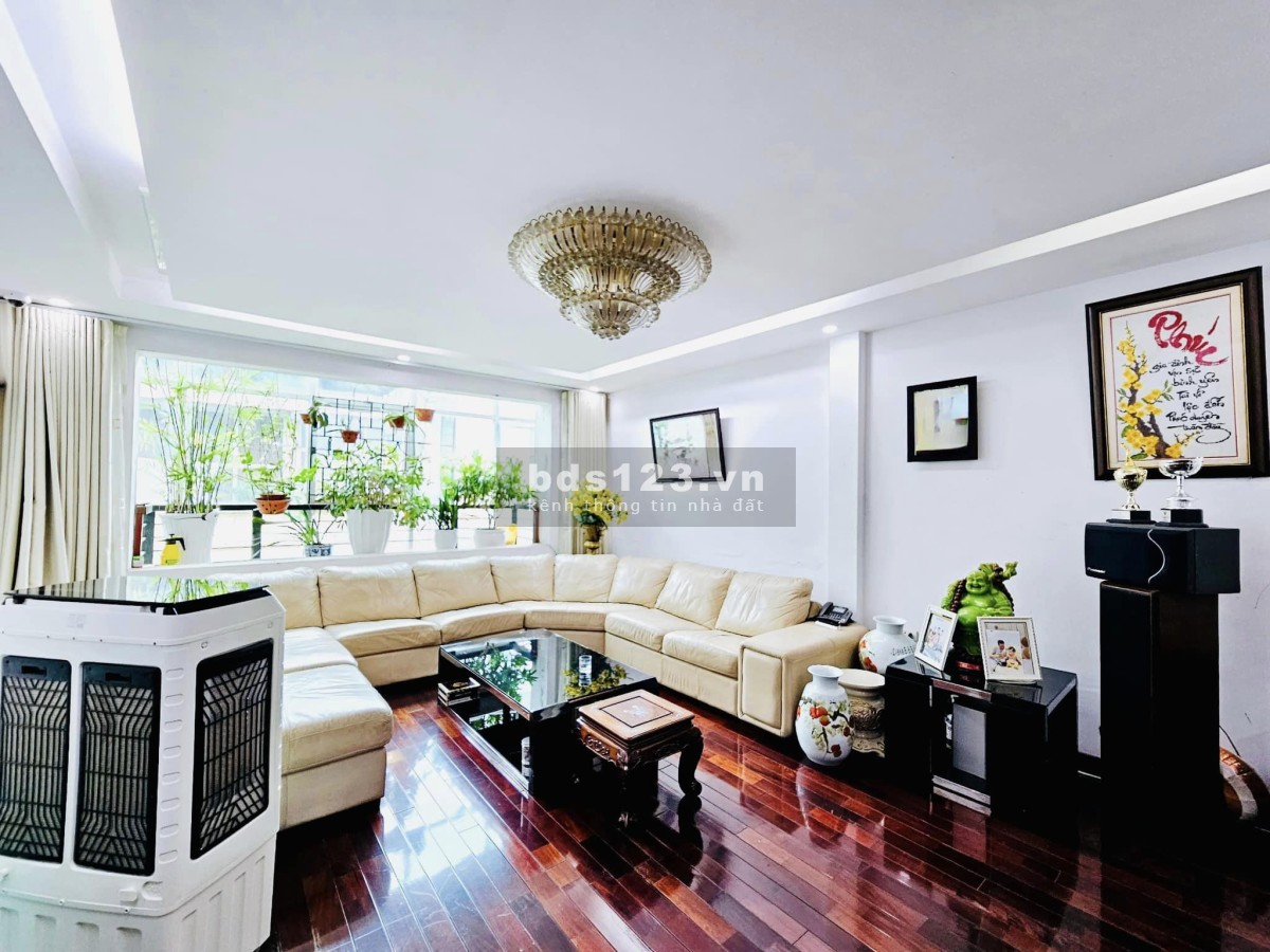 Bán nhà đẹp Hoàng Cầu, Trần Quang Diệu, DT 75m, 6T, MT 5m, 25 tỷ, vỉa hè ô tô KD văn phòng thang máy