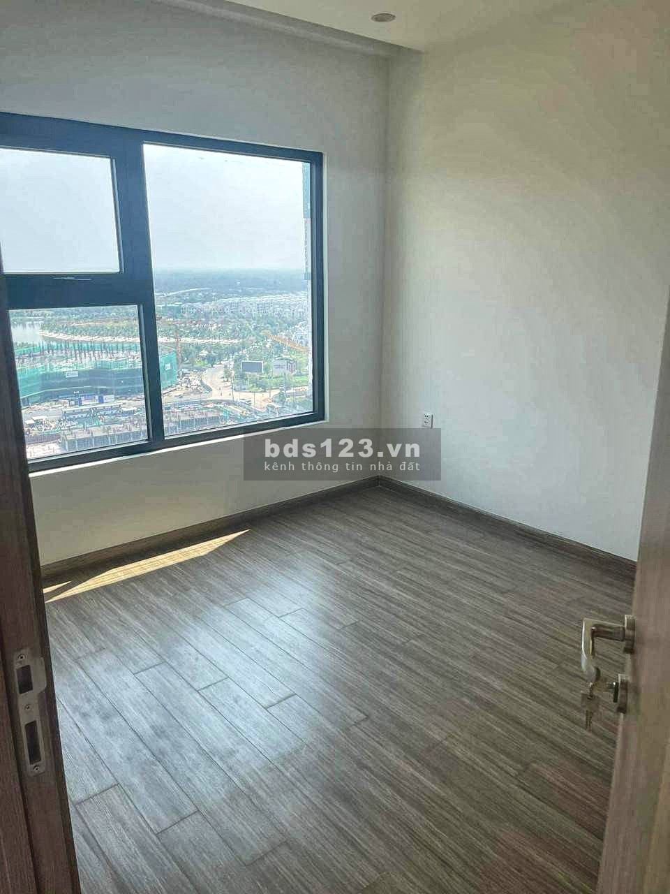 Bán Căn Hộ 2PN2WC 59M2, 2.320 TỶ Giá Rẻ Nhất Origami Vinhomes Grand Park Quận 9