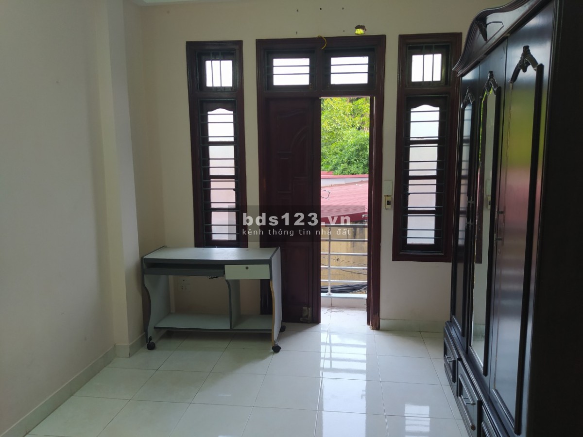 Cho thuê nhà riêng tại ngõ 151, đường Nguyễn Đức Cảnh,…