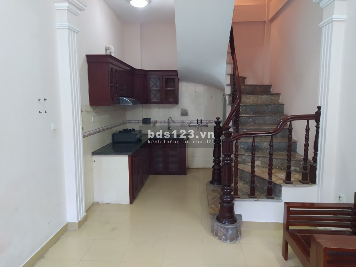 Cho thuê nhà riêng tại ngõ 151, đường Nguyễn Đức Cảnh,…