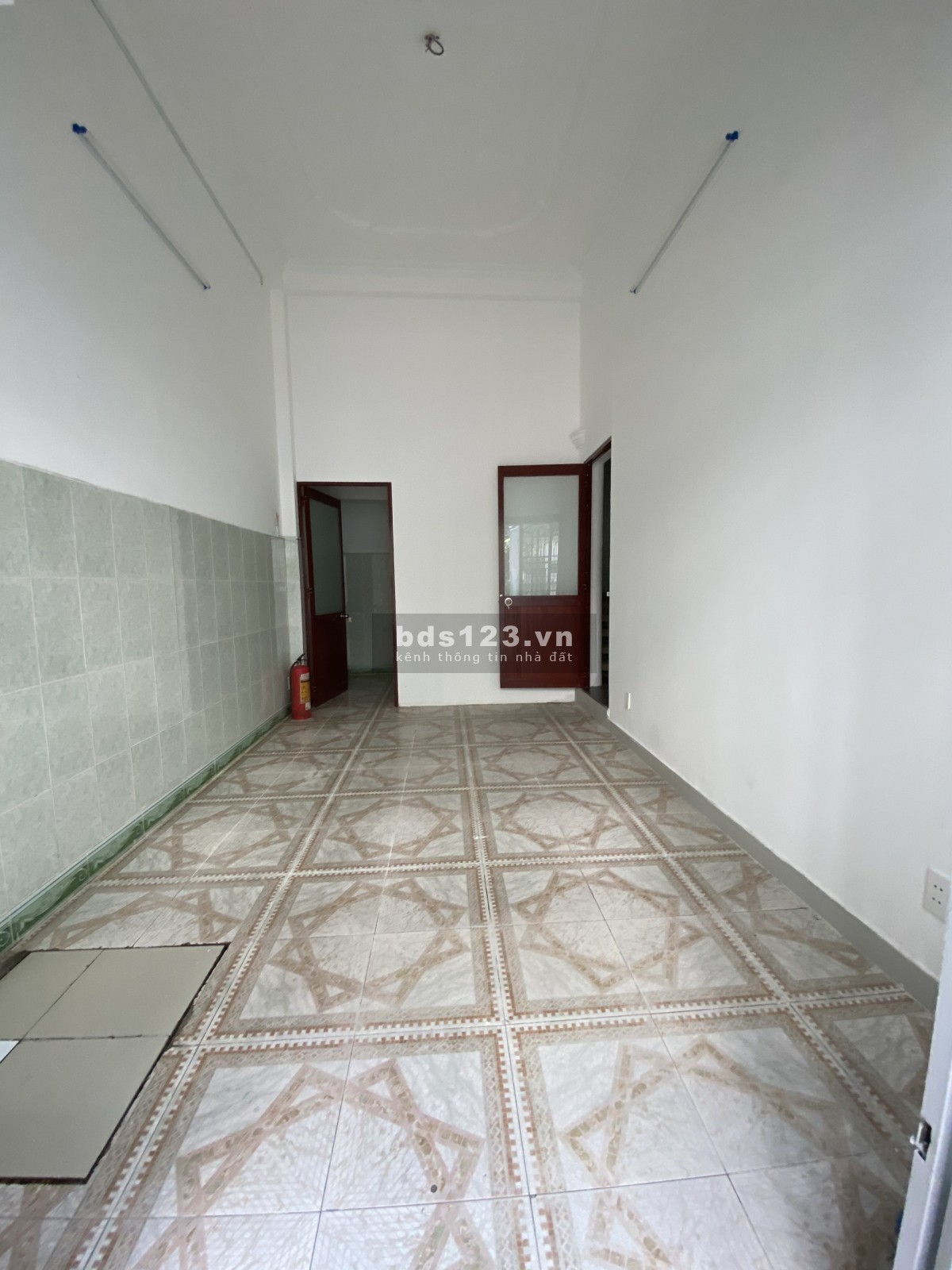 Cho thuê mặt bằng kinh doanh, văn phòng, căn hộ 1B Đồ Sơn, Phường 4, Quận Tân Bình