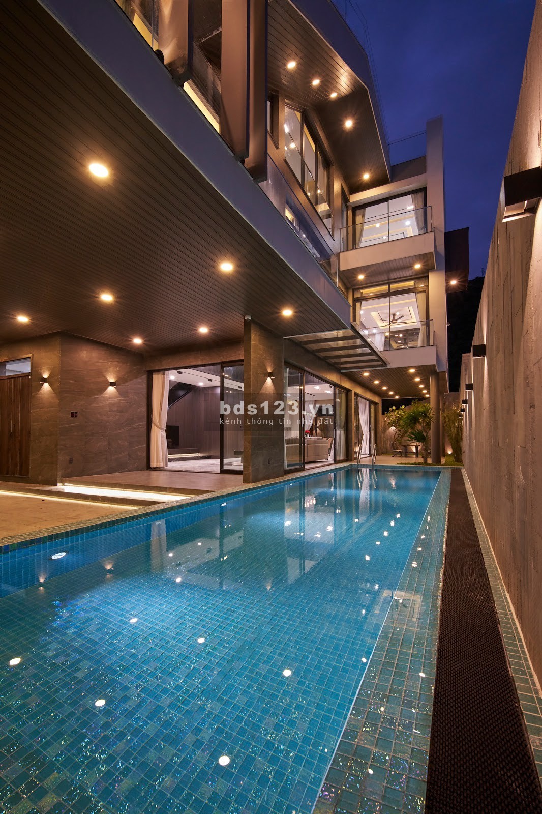 Bán +1000 Biệt Thự thự đẹp biển, sông, núi ; có hồ bơi, Full nội thất cao cấp từ 11 tỷ