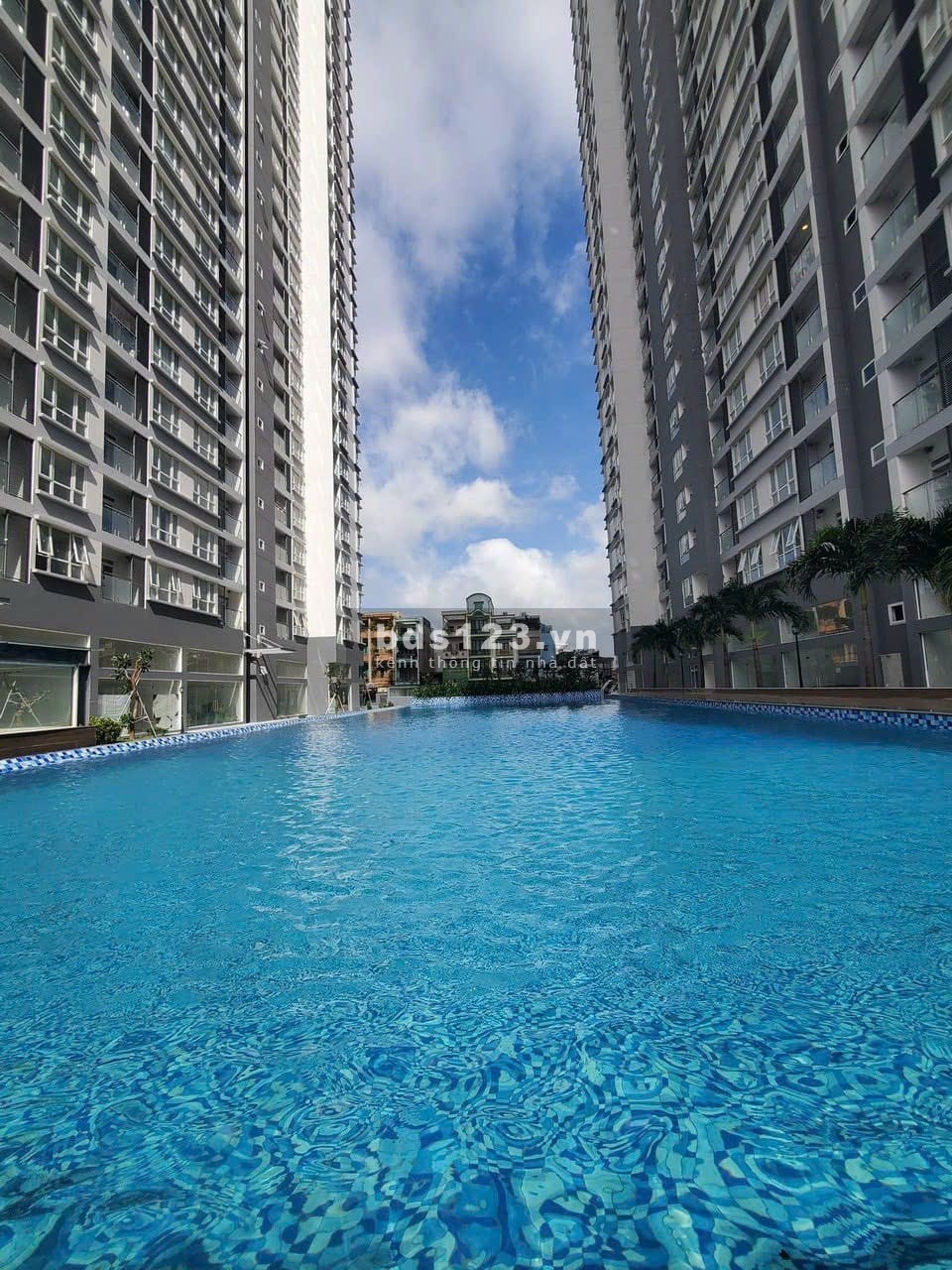 Cho thuê căn hộ 2PN - The Western Capital Q6, giá chỉ 7,5 triệu/th. LH: 0931446697