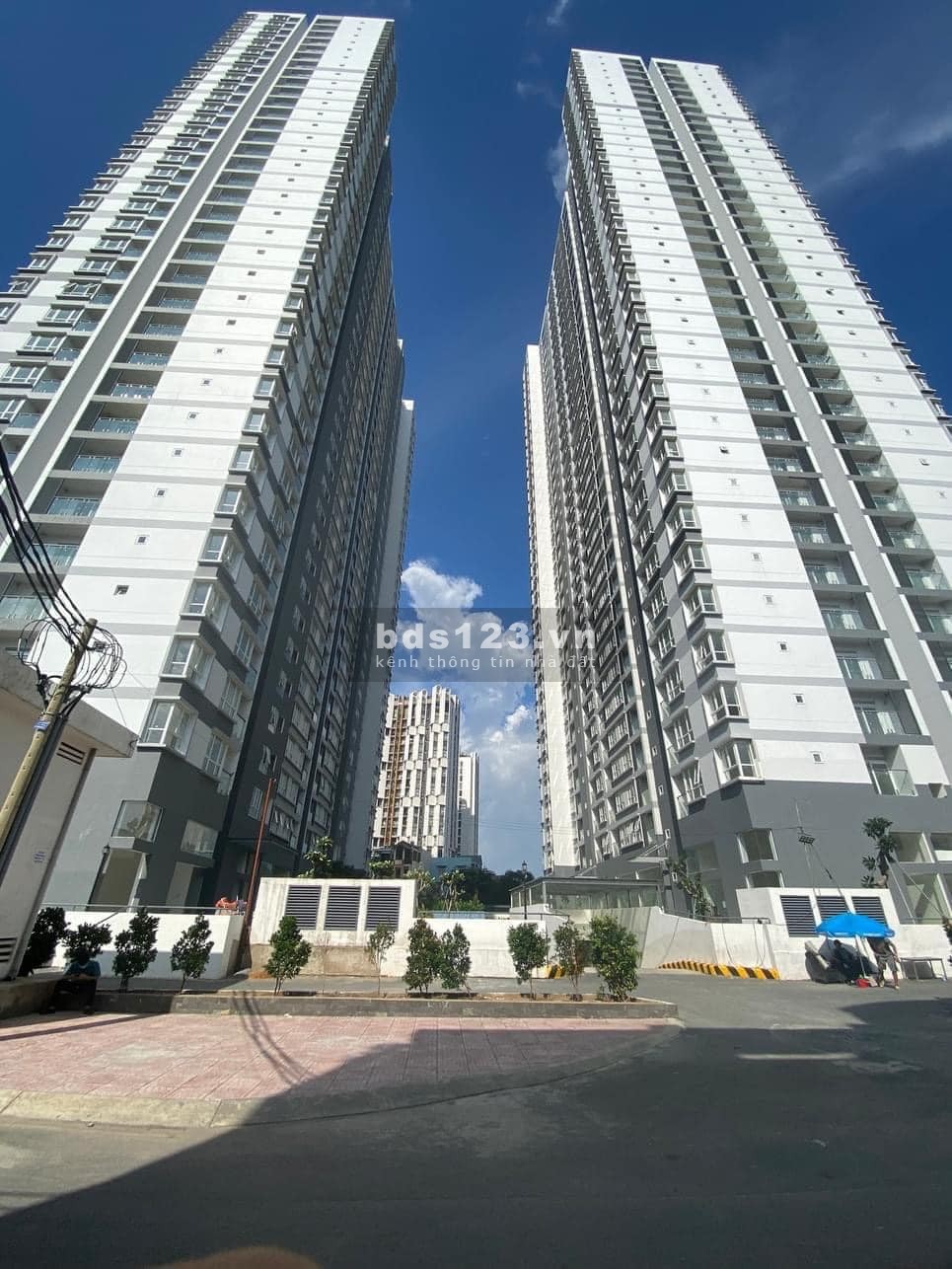 Cho thuê căn hộ 2PN - The Western Capital Q6, giá chỉ 7,5 triệu/th. LH: 0931446697