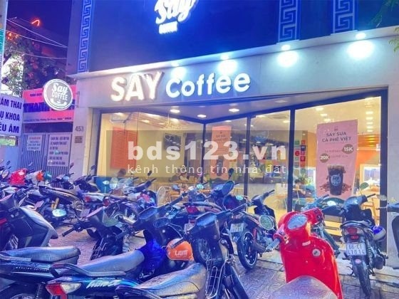 Cho thuê góc MTKD 453 Nguyễn Thị Thập, P. Tân Phong, Quận 7- DT 200m2