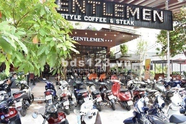 Cho thuê góc MTKD 608 Ba Tháng Hai, P.14, Quận 10 - DT 350m2