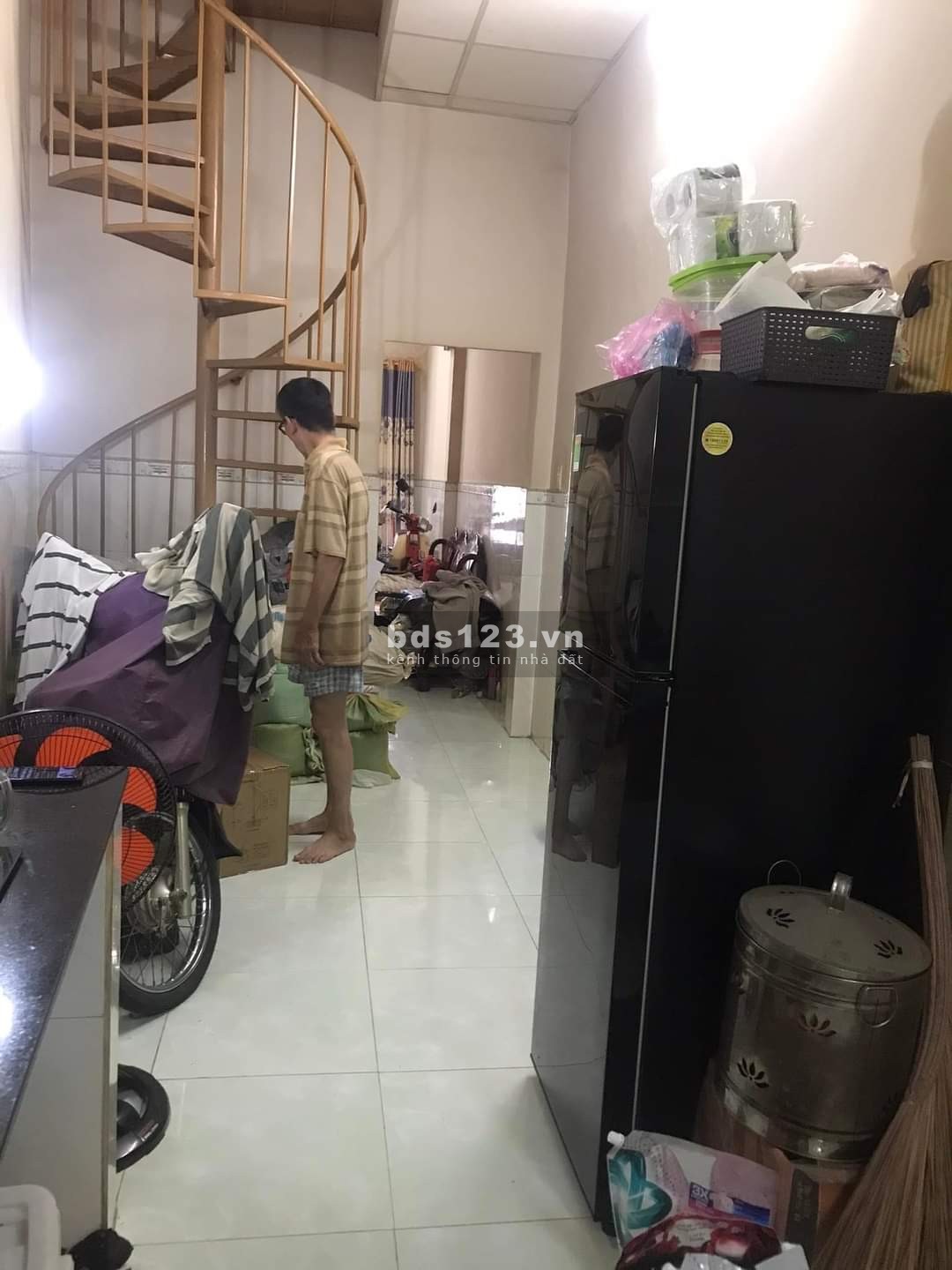 NHÀ KHU AN NINH, CHỖ ĐẬU Ô TÔ, GẦN SACOMBANK ÂU CƠ, 3.5 TỶ