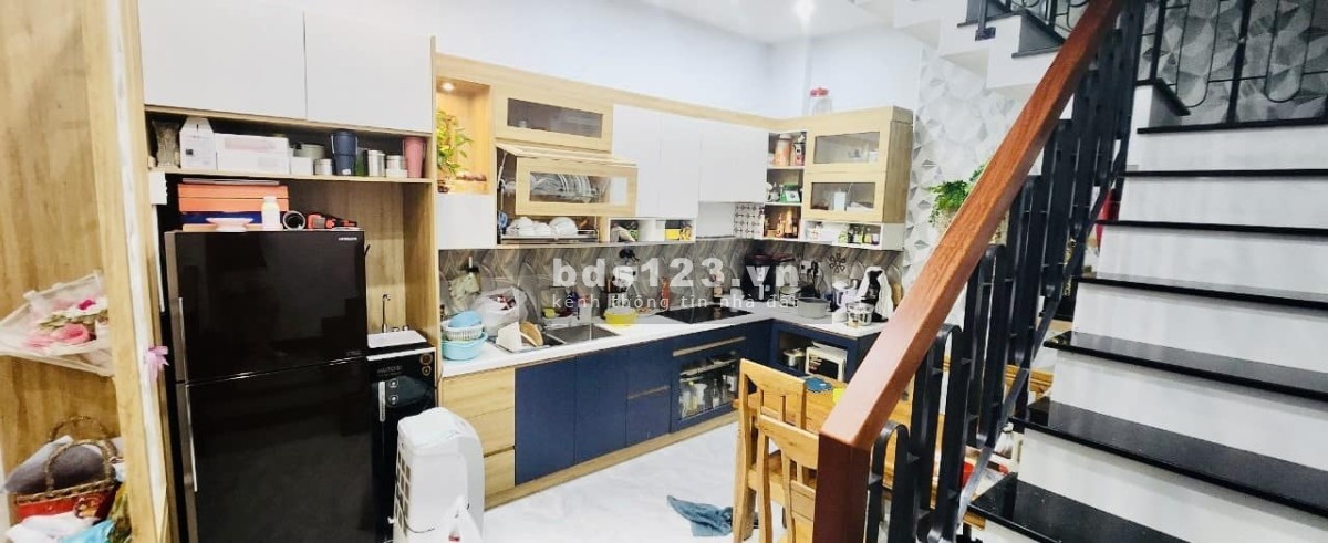 Bán nhà Gò Vấp (BV Hồng Đức) 41m2 4 tầng hẻm ô tô nhỉnh 4 tỷ