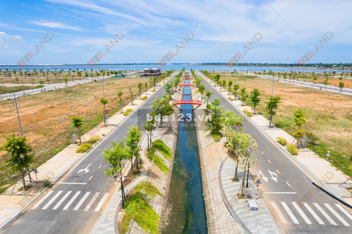 Cần bán lô đất nền vị trí trung tâm dự an vịnh An Hòa