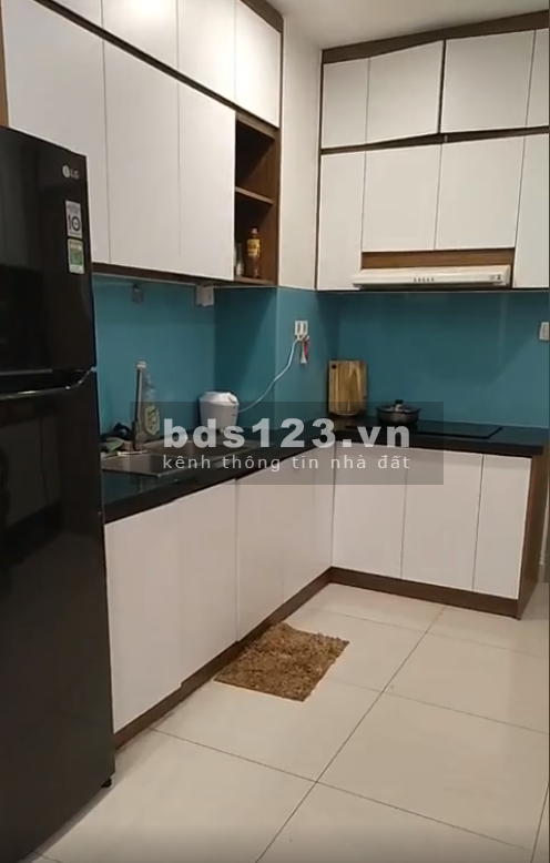 Cần tìm bạn nữ ở ghép phòng paster chung cư Vinhomes quận 9 căn hộ 3 phòng ngủ.