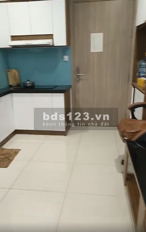 Cần tìm bạn nữ ở ghép phòng paster chung cư Vinhomes quận 9 căn hộ 3 phòng ngủ.