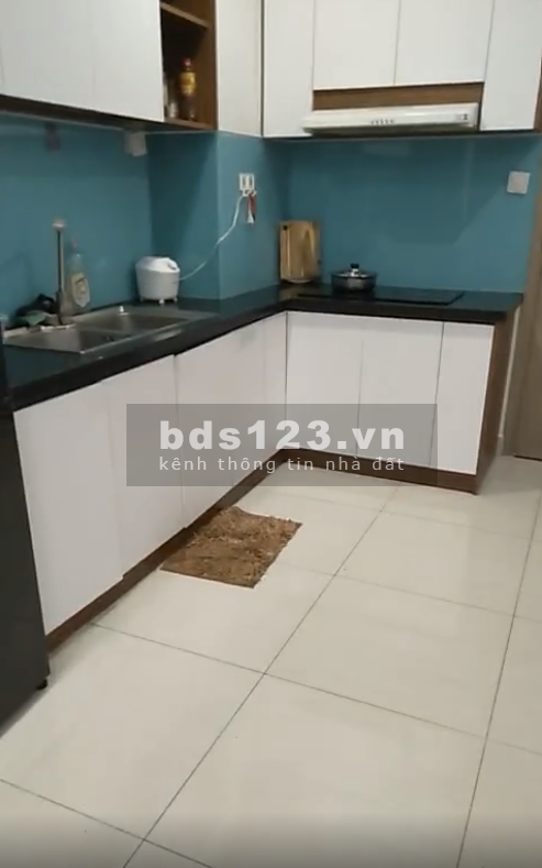 Cần tìm bạn nữ ở ghép phòng paster chung cư Vinhomes quận 9 căn hộ 3 phòng ngủ.