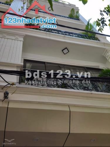 Chính chủ cần bán nhà Trương Định, 4 tầng siêu rẻ
