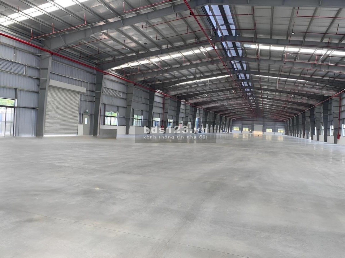 Chính chủ cho thuê kho chứa hàng,sản xuất,logitics DT từ 1.000m2 đến10.000m2 tại quận Long Biên,HN