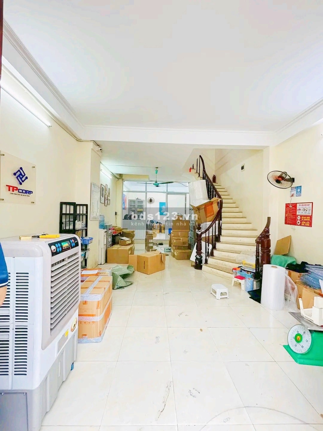 Nhà phân lô Hoàng Văn Thái, Thanh Xuân. Dt 75m, 4T, Mt 5m, 16.5 Tỷ. Nhà đẹp, Ô tô tránh đỗ, Dân trí