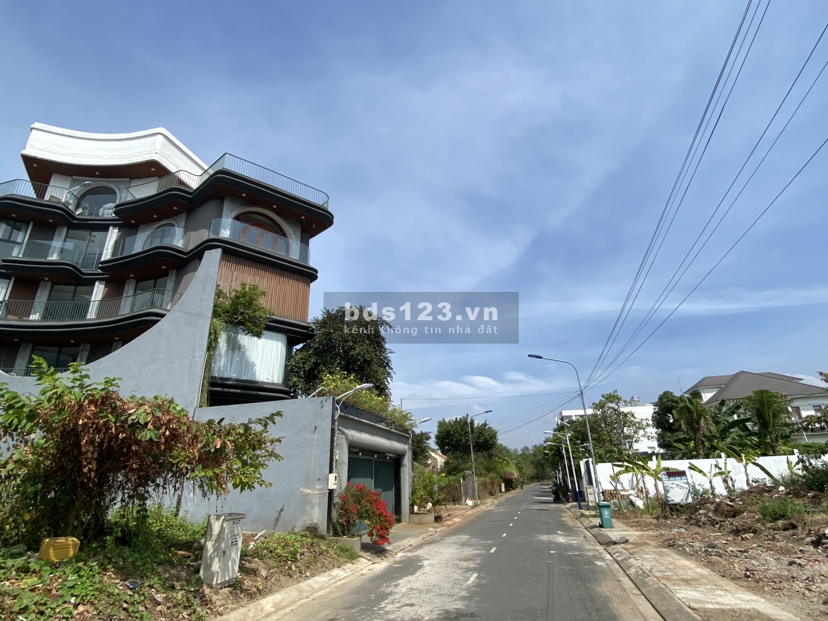 Thở ô xi đất biệt thự view sông 430m2 kế nhiều tiện ích quận 9 18tỷ989 cắt 5 tỷ