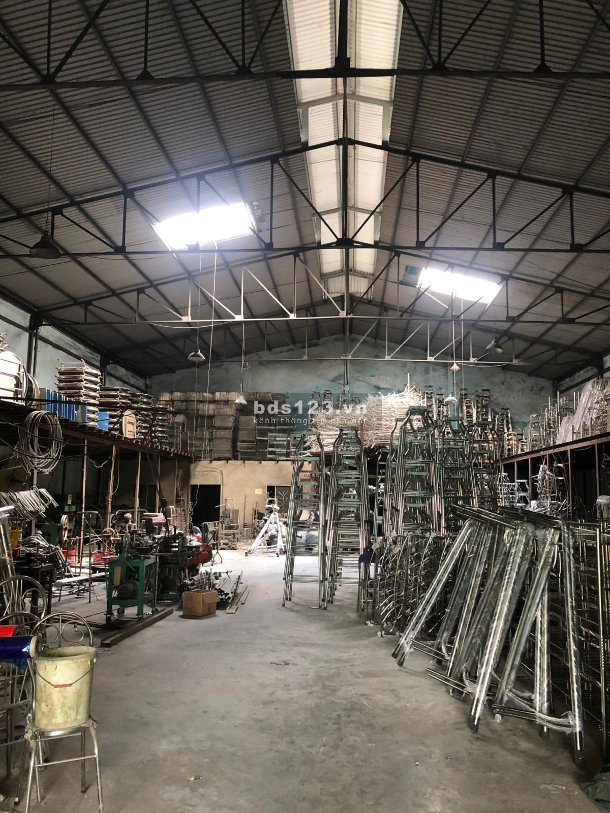 Cho thuê kho xưởng lớn 900m2 tại quận 11