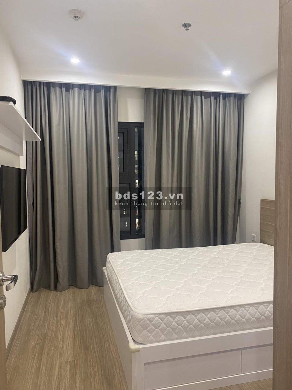 Vinhomes Smart City cho thuê 2PN, 1VS full đồ giá 11 triệu