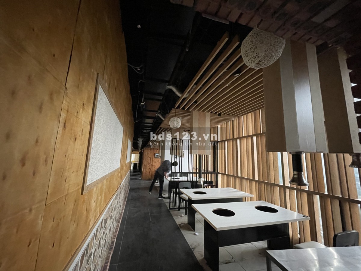 Cho thuê mặt bằng TTTM Grand Plaza, vị trí trung tâm quận Cầu Giấy