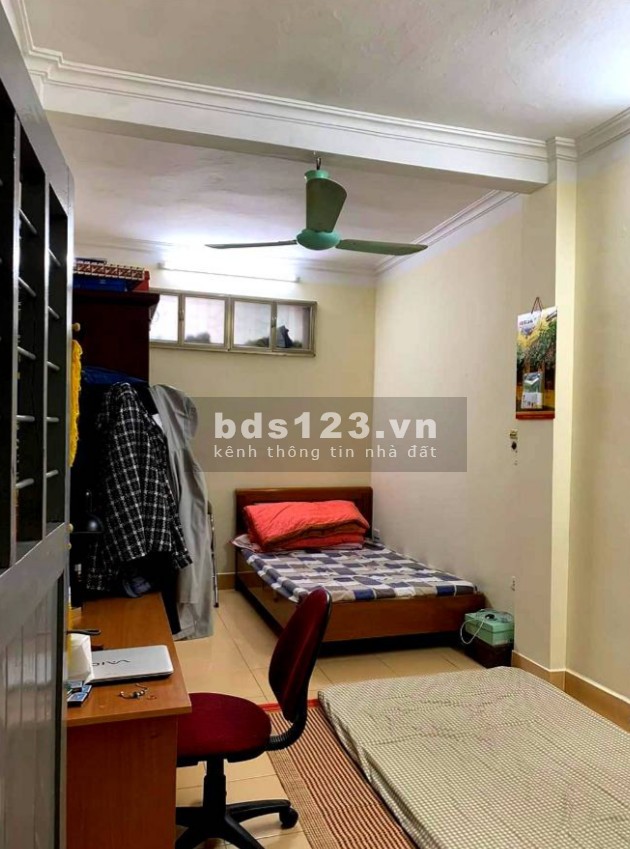 Bán nhà riêng ở Văn điển Thanh Trì, Ô tô đỗ cách 5m, DT 60m², giá 3,1 tỷ