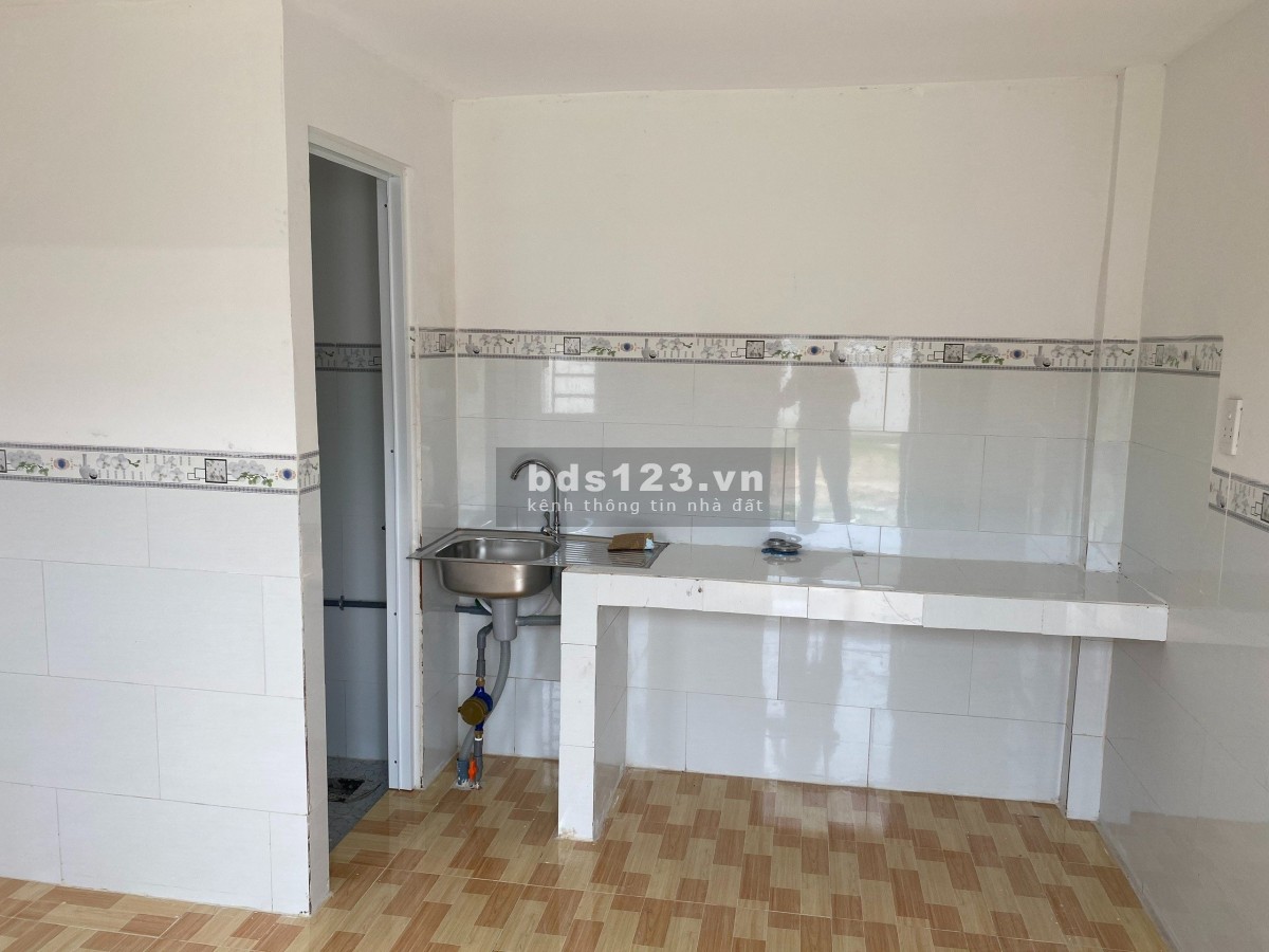 Mở rộng quy mô nuôi Yến, Cần bán lô 300m2 ngay Khu đô thị và dãy trọ đang cho thuê kín