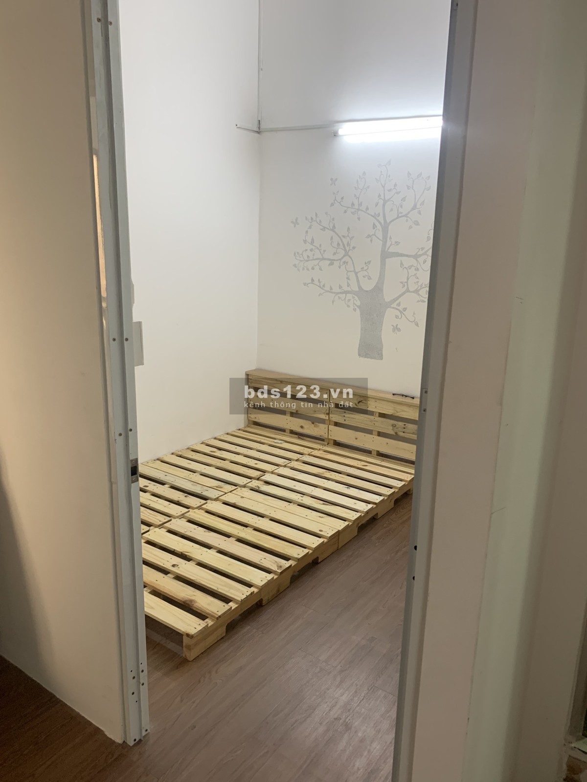 Cho thuê phòng trọĐịa chỉ: 652/1/3 Cộng Hoà, phường 13, Quận Tân Bình
