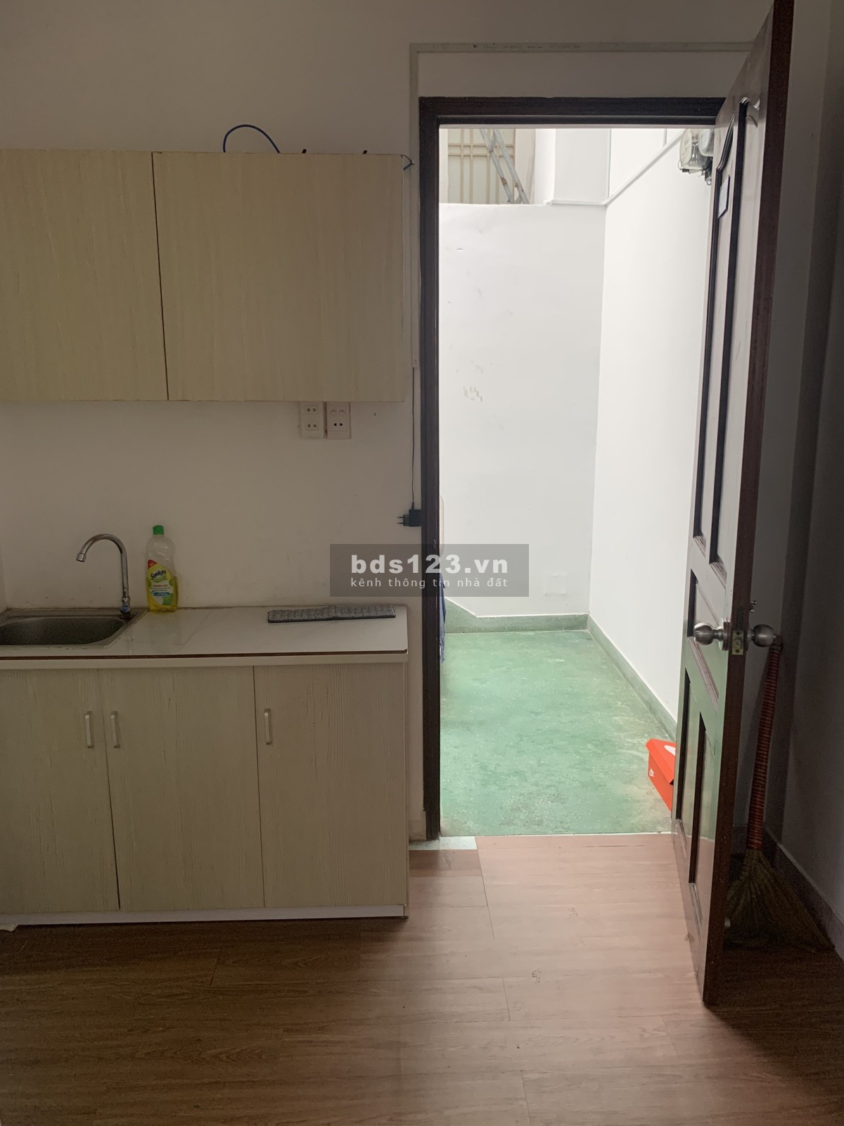 Cho thuê phòng trọĐịa chỉ: 652/1/3 Cộng Hoà, phường 13, Quận Tân Bình