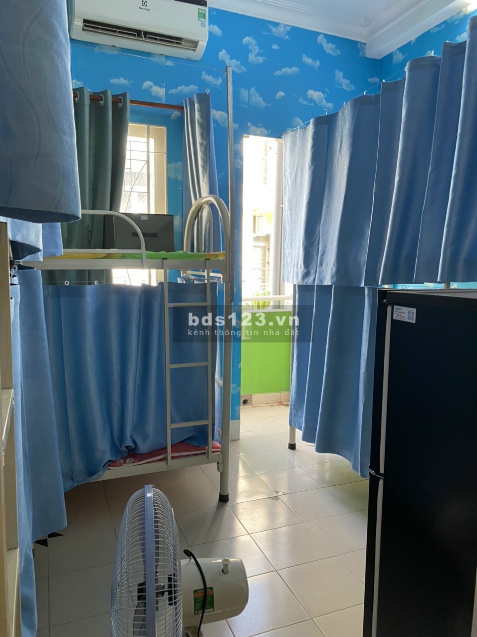 Cho thuê ký túc xá nữ số 118 Bạch Đằng, Phường 24, Bình Thạnh.