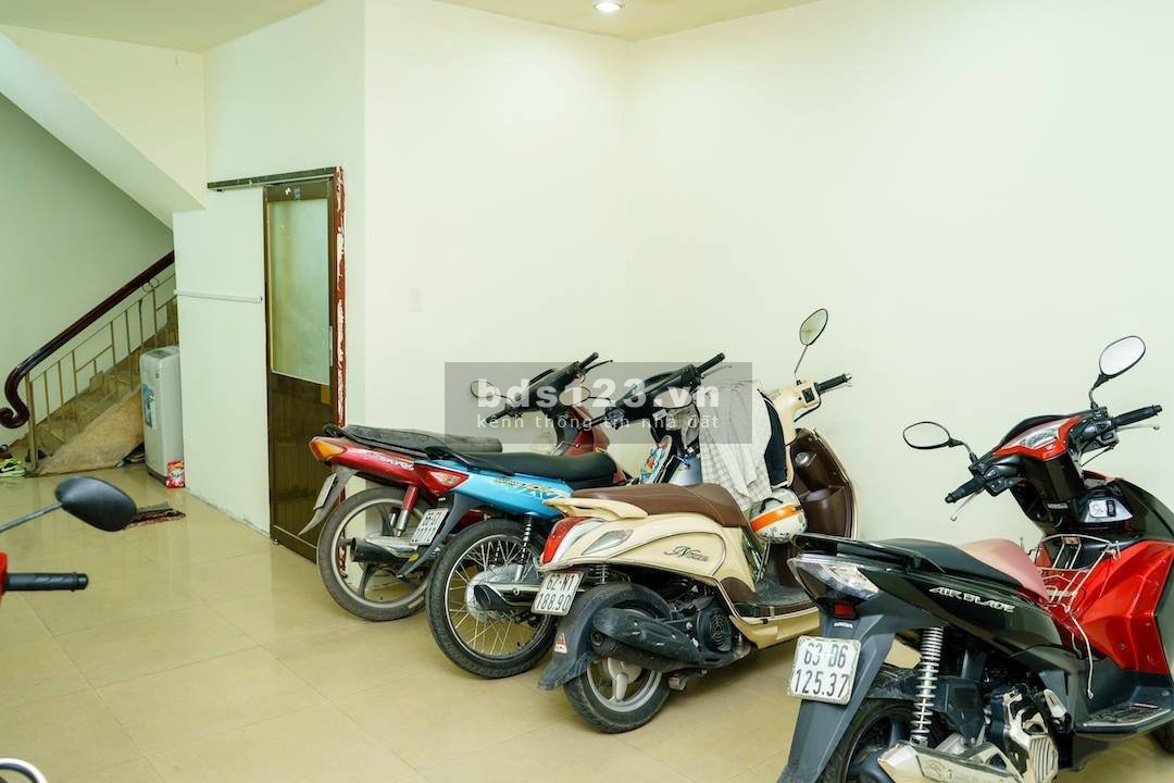 Cho thuê ký túc xá nữ số 118 Bạch Đằng, Phường 24, Bình Thạnh.