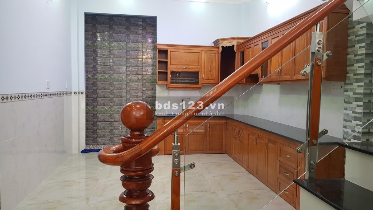 Nhà siêu đẹp 4 tấm 4PN 5WC hẻm cụt chỉ vài căn nhà, sát mặt tiền Mã Lò