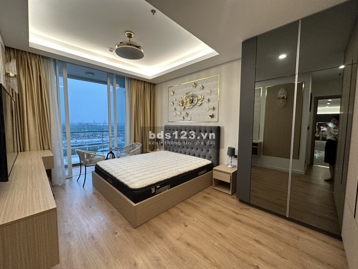 Cho thuê căn hộ cao cấp 3PN Sarina Sala