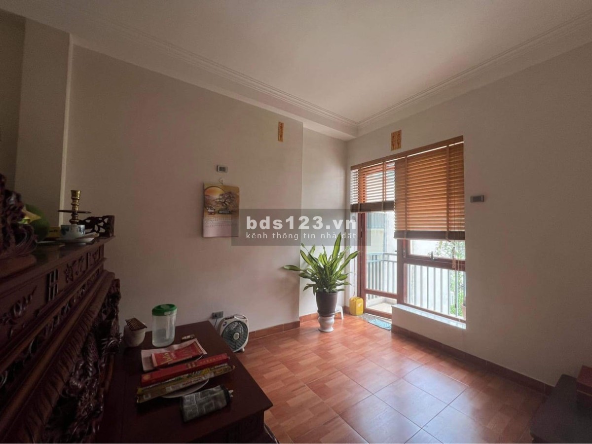 Bán nhà đẹp Nguyễn Chí Thanh, Đống Đa. Dt 55m, 5T, Mt 6m, 10.7 Tỷ. KDoanh, Ô tô tránh đỗ, Giá tốt