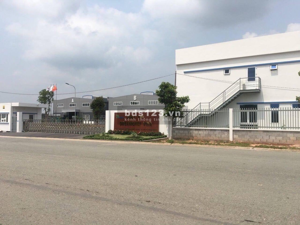 Bán đất view sông Sài Gòn đường 12m, vị trí đầu tư, xây nhà ở tự do, sau lưng chợ đầu mối Thủ Đức