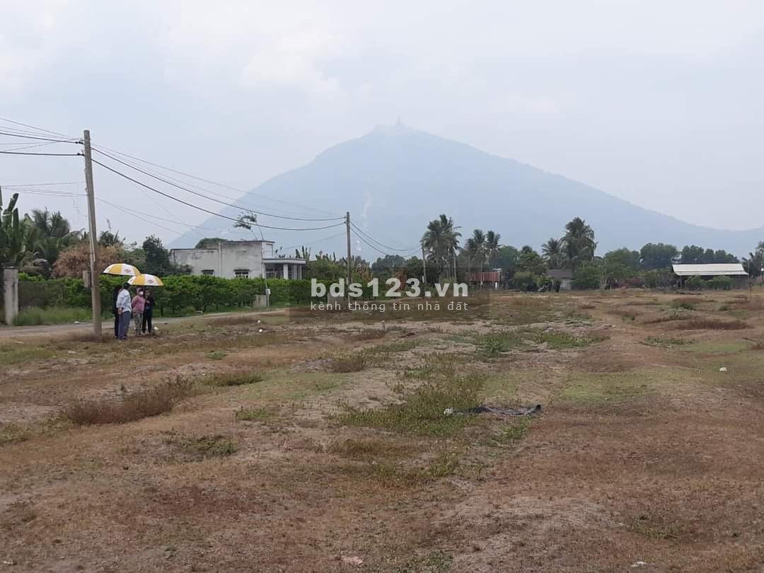 Bán đất thị trấn Dương Minh Châu, Tây Ninh diện tích 240m2 có thổ cư Gía 580 triệu