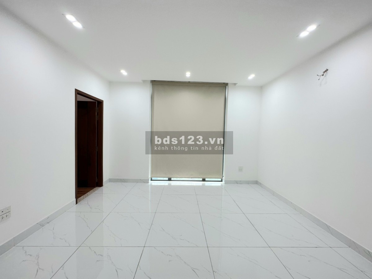 Cho thuê căn góc Mystery nhà mới diện tích lớn giá 140 triệu