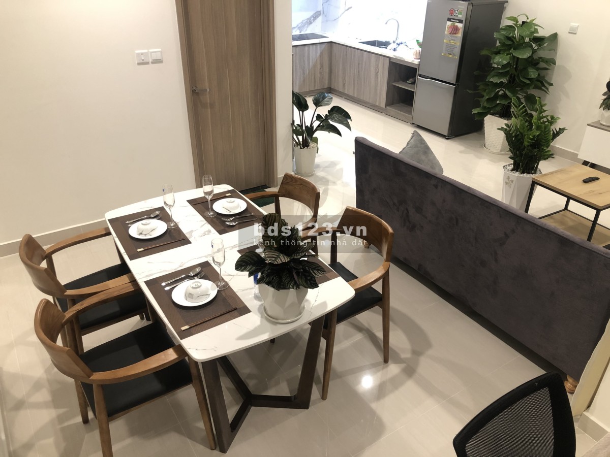 BÁN CĂN HỘ CAO CẤP VINHOME 2 PHÒNG NGỦ ĐẦY ĐỦ NỘI THẤT VÀ SỔ