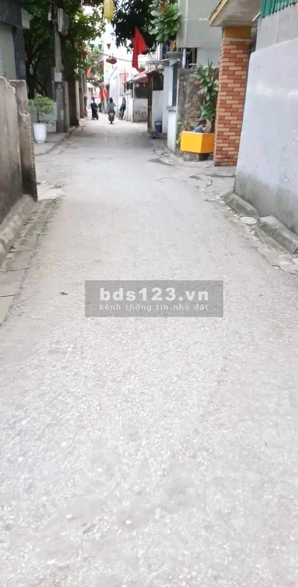 Bán rẻ gấp nhà Phúc Lợi 5 tầng giá 2.7 tỷ