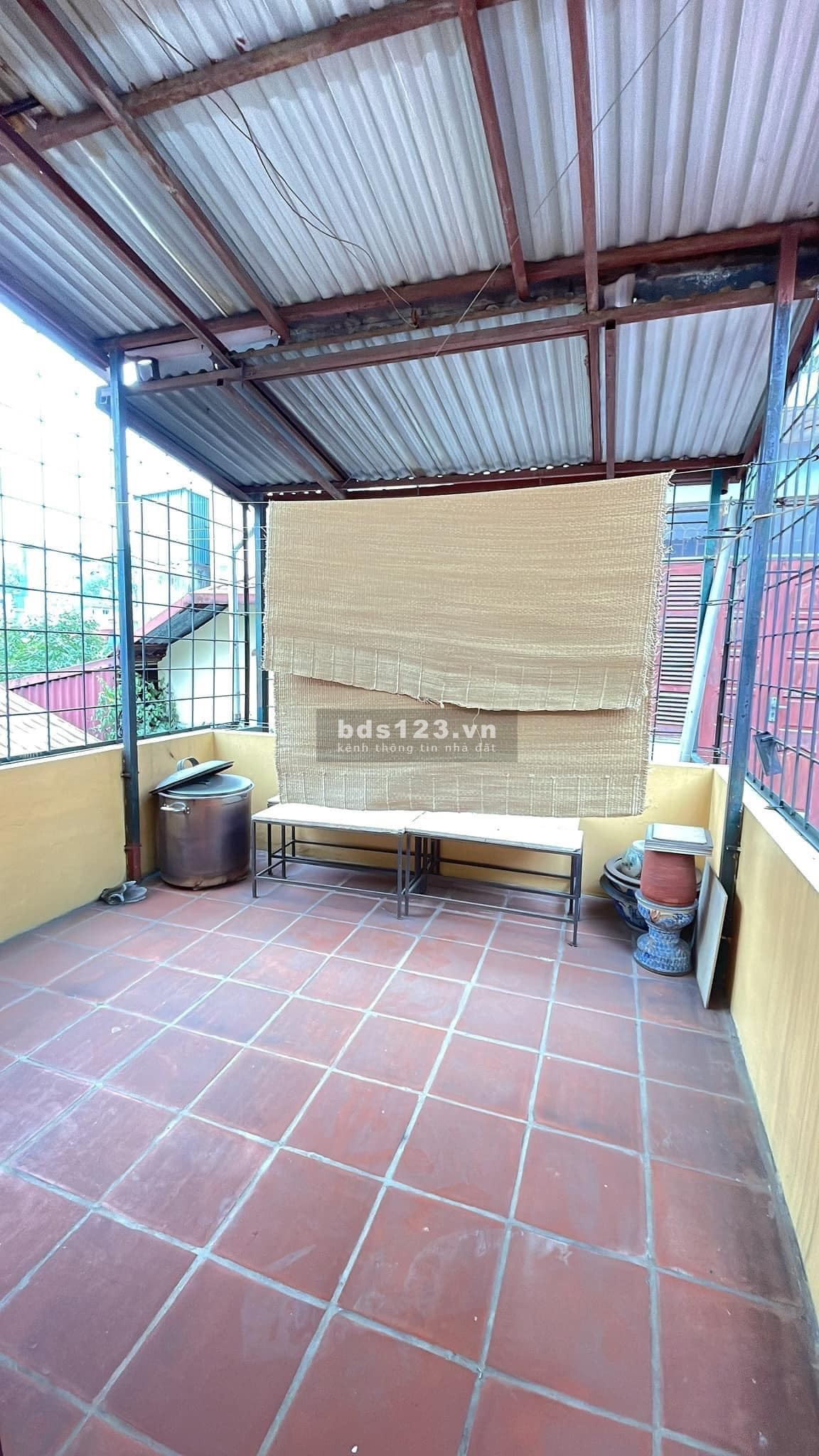 BÁN NHÀ-LÒ ĐÚC -HAI BÀ TRƯNG-NHÀ ĐẸP-NGÕ NÔNG-GẦN PHỐ-30MX4T-GIÁ3TY5(TL)
