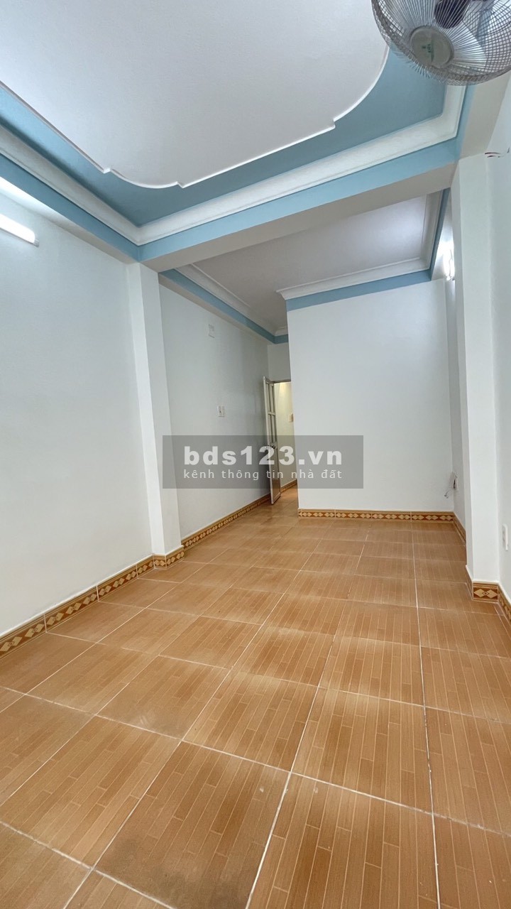 HẺM XE HƠI - Ô TÔ QUAY ĐẦU 20M ĐƯỜNG LÊ THÚC HOẠCH TÂN PHÚ CHỦ KẸT BÁN GẤP