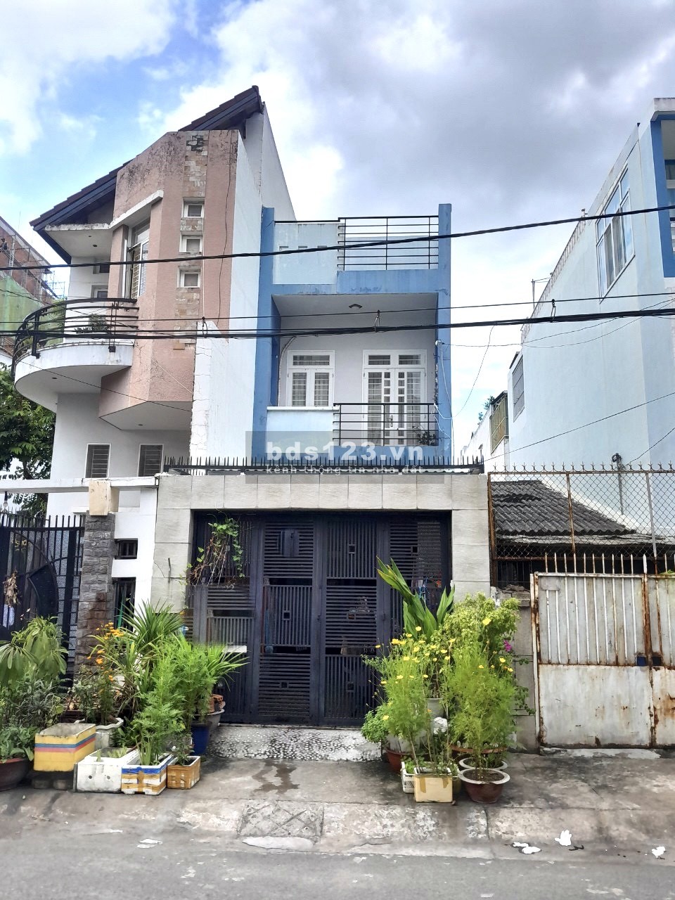 Chính chủ bán nhà mặt tiền 92m² khu Cư Xá Ngân Hàng, quận 7. Đồng ý thương lượng.