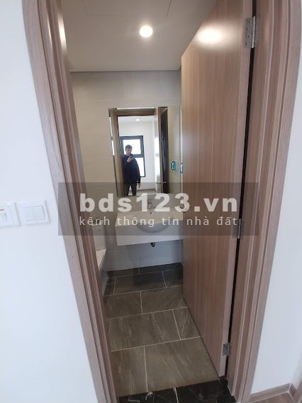 Bán căn hộ chung cư tại Dự án Vinhomes Ocean Park Gia Lâm, Gia Lâm, Hà Nội diện tích 63m2 giá 1.9