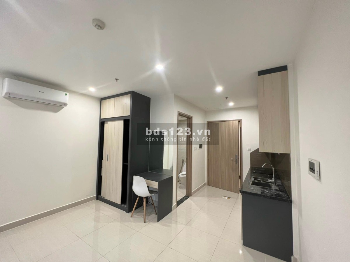 Quá rẻ, bán căn Studio tầng trung view thoáng chỉ 980 triệu tại Ocean Park, LH 081 260 2680