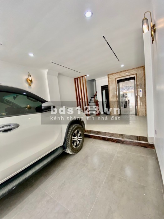 Bán nhà riêng Hồng Tiến Long Biên, DT 49m² x 6 tầng, MT 4,14m, giá 10 Tỷ (Thương Lượng)