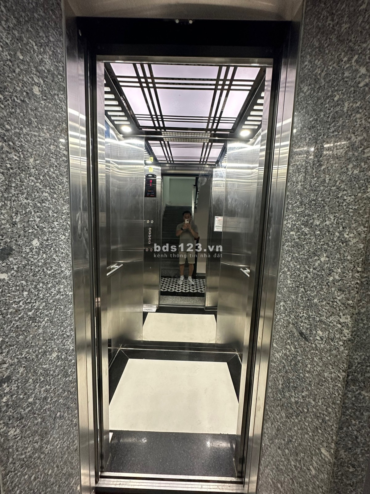 Cho thuê toà văn phòng tại Hoà Minh 180m2 có chỗ ở lại